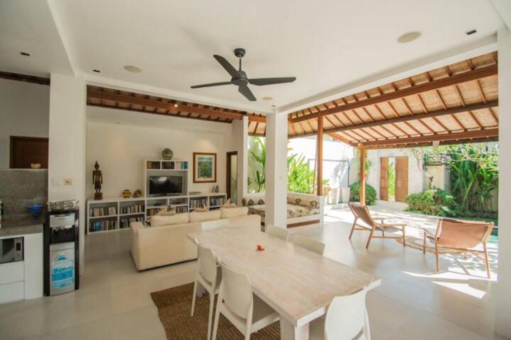 Villa Shanti, Sitara Villa Group Seminyak Extérieur photo